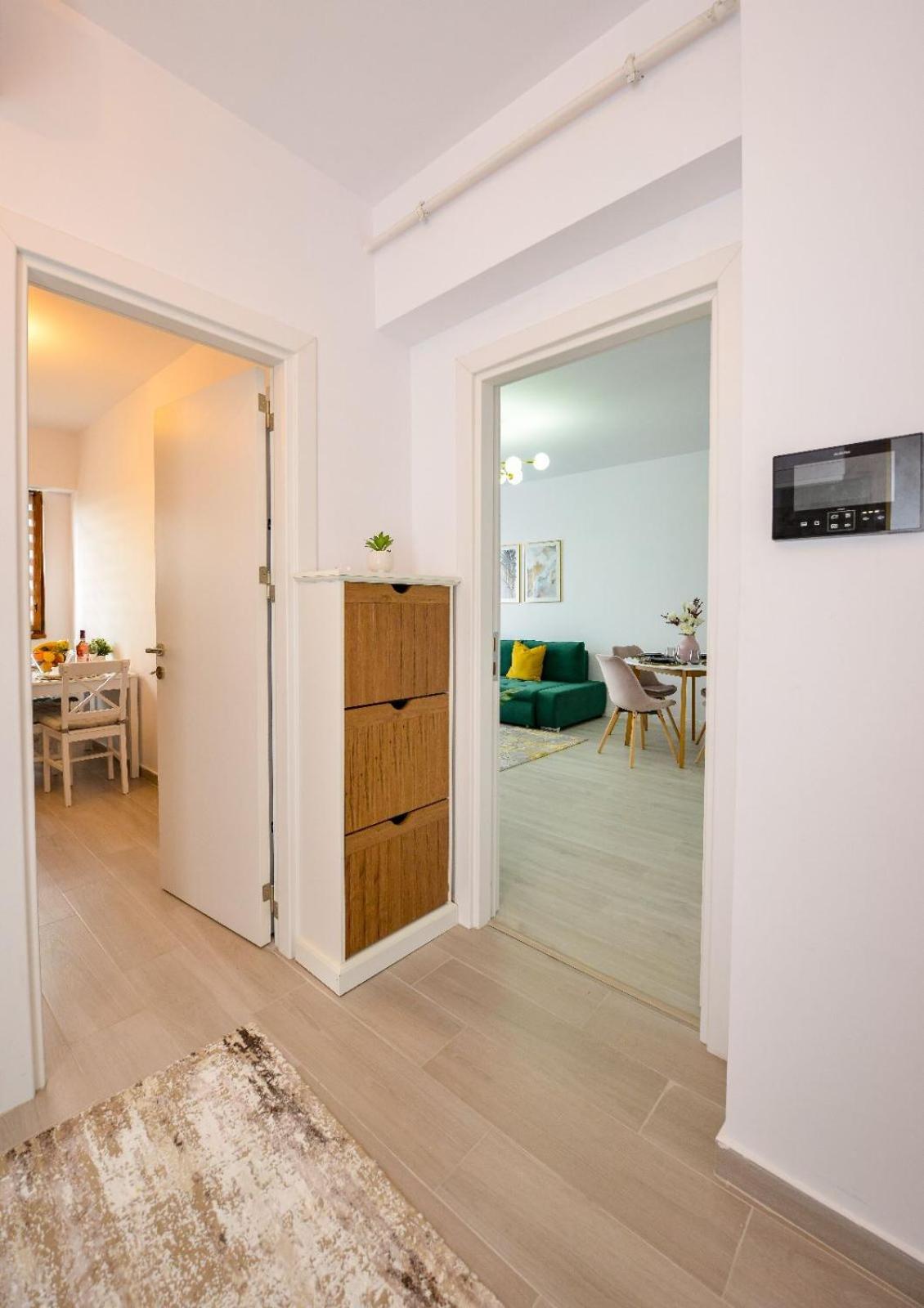 - Private Parking Apartment Bucharest